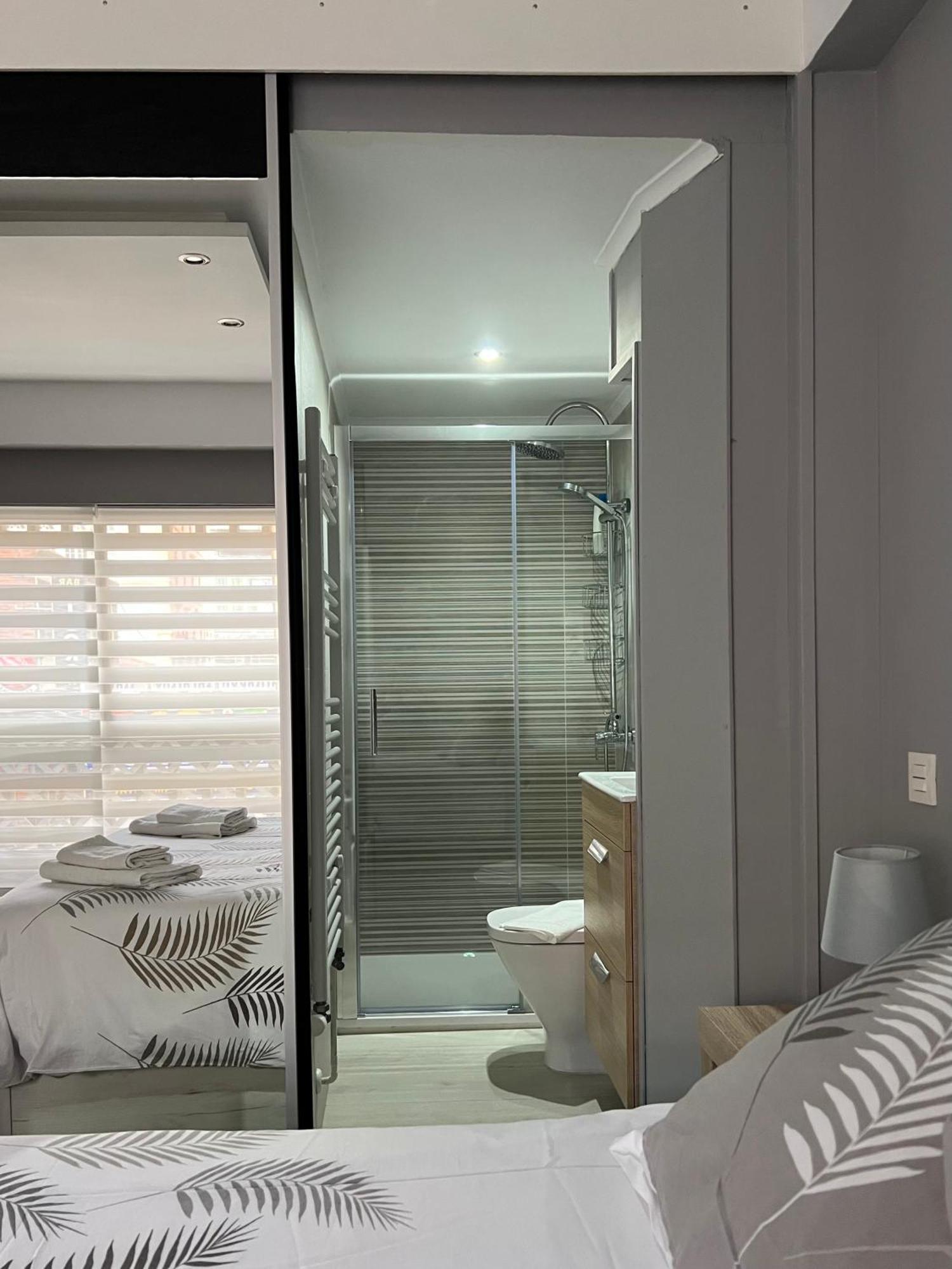 Belle Maison By Aroom Vut-Le-779 León Extérieur photo